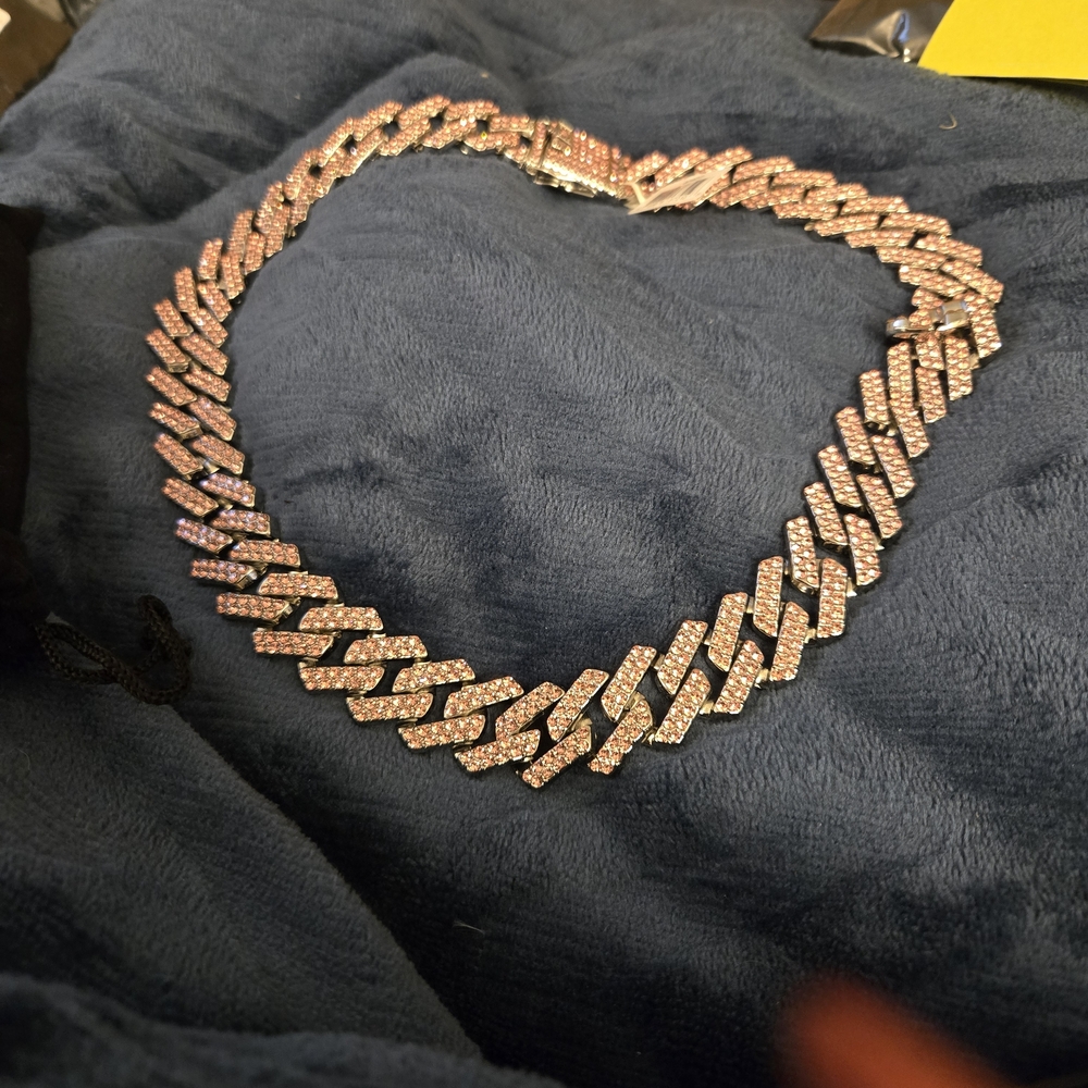 NWOT Pink CZs Cuban Link Chain Necklace ICED OUT